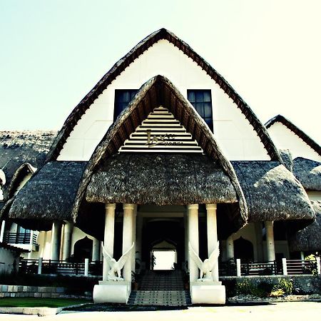 Java Hotel Laoag Kültér fotó