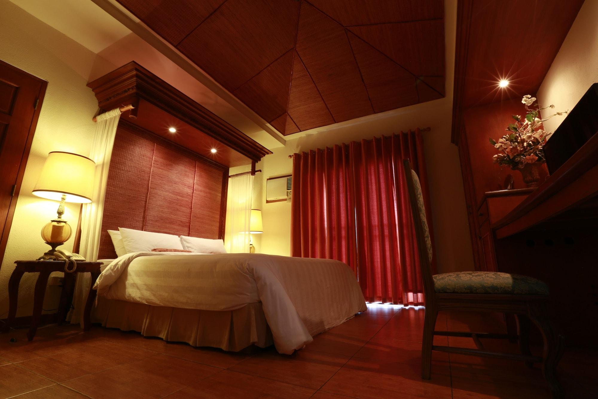 Java Hotel Laoag Kültér fotó