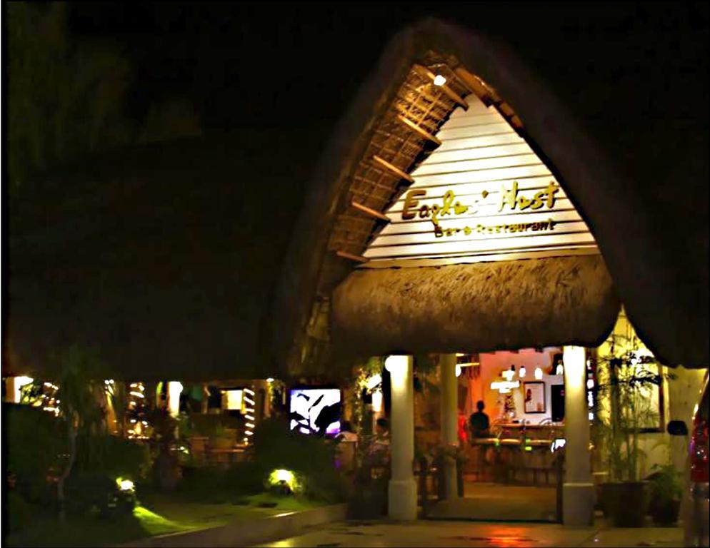 Java Hotel Laoag Kültér fotó