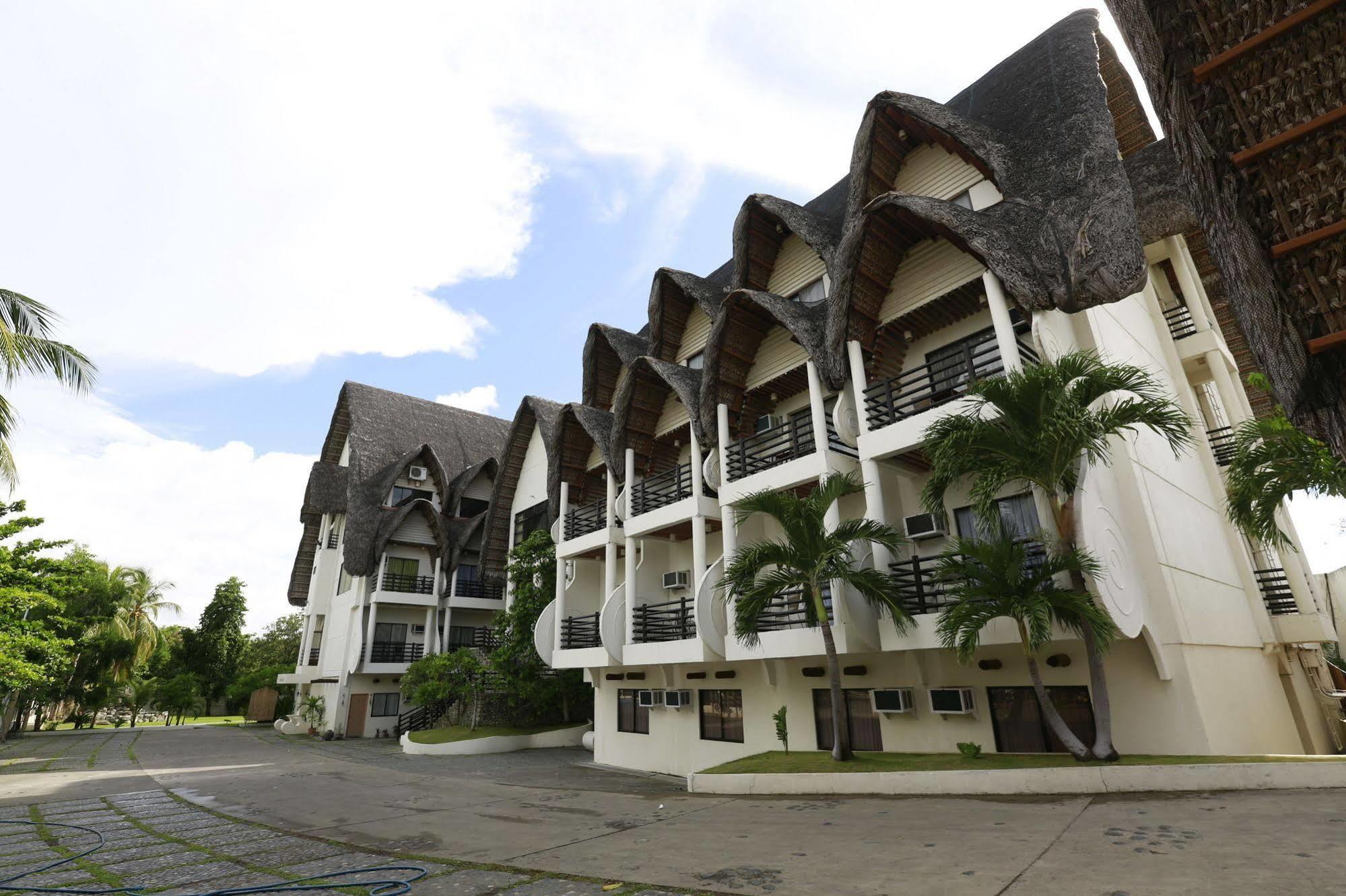 Java Hotel Laoag Kültér fotó